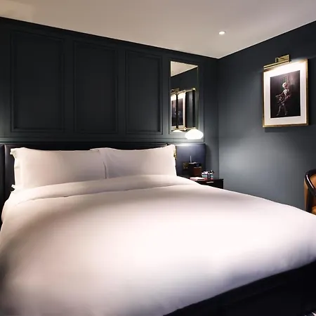 The Mayfair Townhouse - An Iconic Luxury
