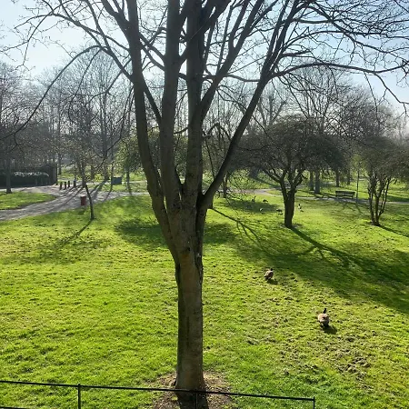Casa vacanze Morden Chic House Near Abbey Wood -elizabeth Line *