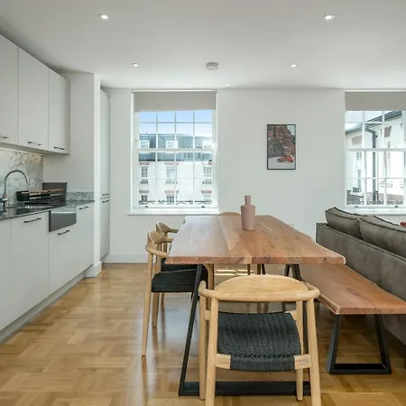 Apartment Stunning Flat Near Holland Park London