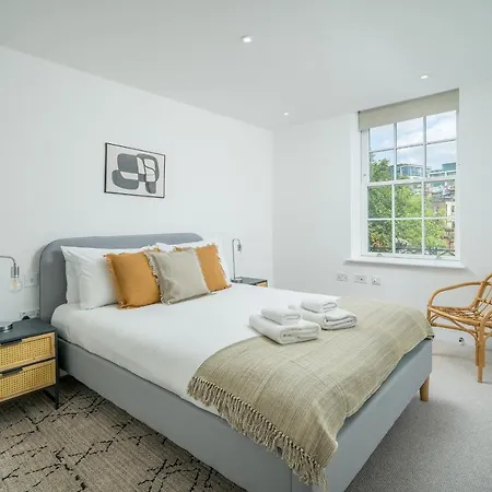 Apartment Stunning Flat Near Holland Park *