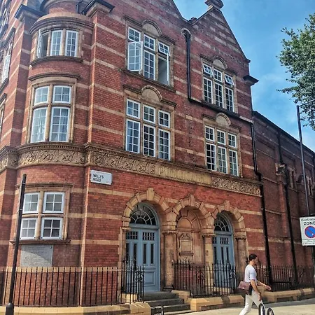 2 Bedroom In Kentish Town *
