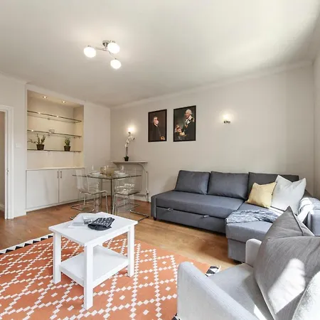 Apartment 1 Bed Executive Near Liverpool Street Station Free Wifi By Aparts *