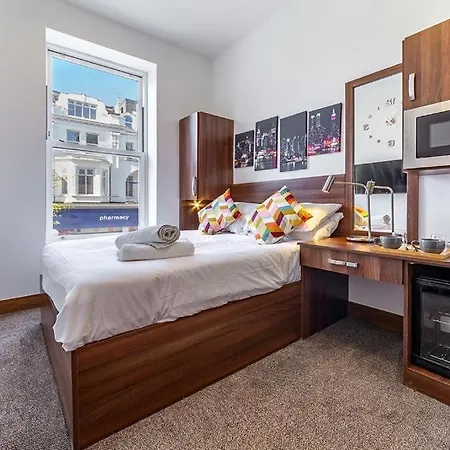 205 Earls Court Pensionat London