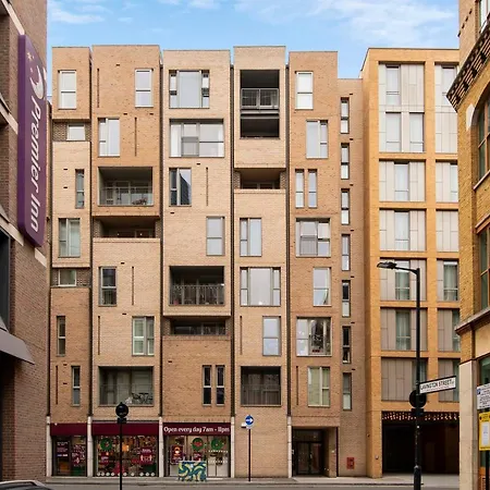 Charming 1-bed In Great Suffolk Street Apartment London
