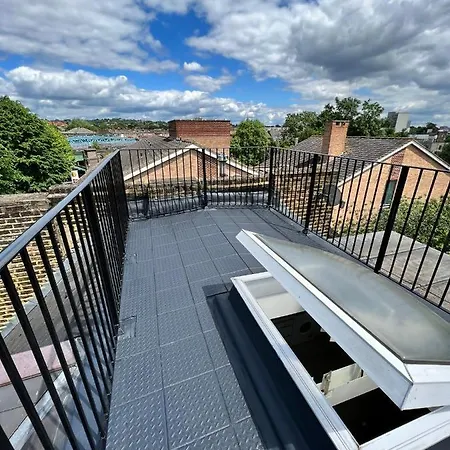 Apartment Lovely 2 Bedroom Flat With Roof Terrace In Nw6