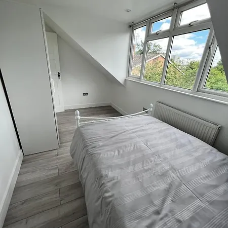 Apartment Lovely 2 Bedroom Flat With Roof Terrace In Nw6 London