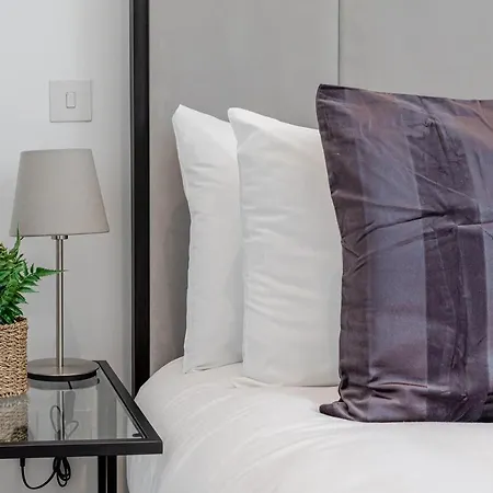Stayinn Aldgate Apartment *