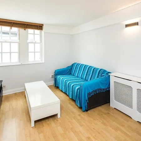 Delightful 1-bedroom In Whitechapel Apartment *