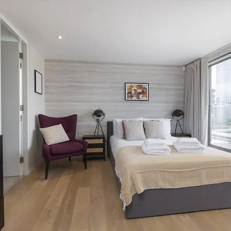 Stayo Southbank London