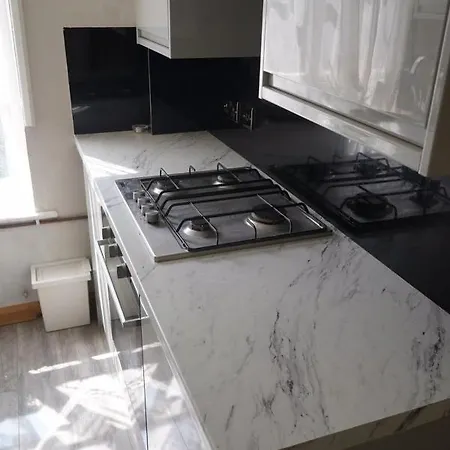 Well Located 2 Bedroom In Kings Cross * London