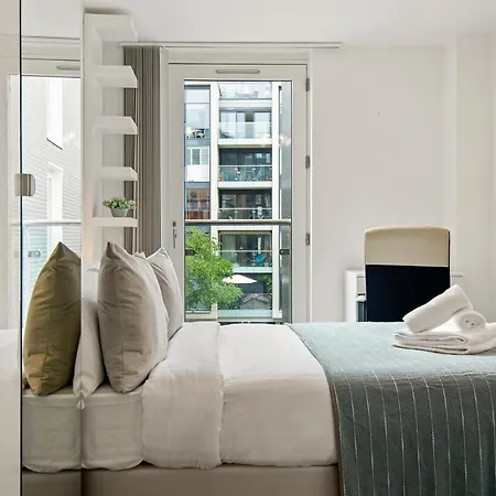 Apartment Mysquare Three Bedroom Serviced In Old Street London