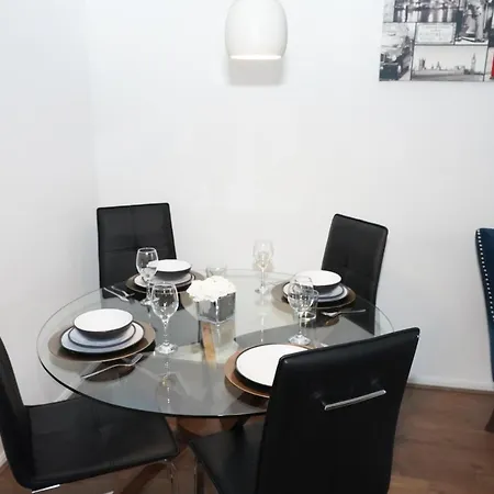 Apartment 2bedrm-4guests-parking-nearstation