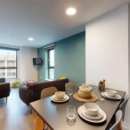 For Students Only Private Bedrooms With Shared Kitchen, And At Canvas Walthamstow In * Londres