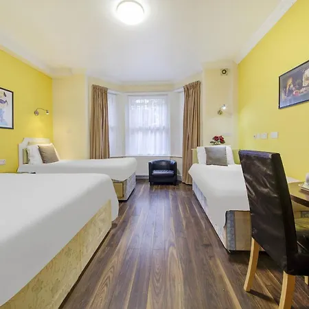 Grantly Hotel 3*