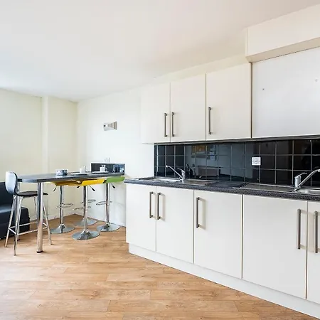 Ensuite Rooms, Southwark - Sk Apartment London