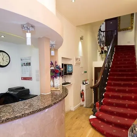 Hotel Notting Hill Gate 3*
