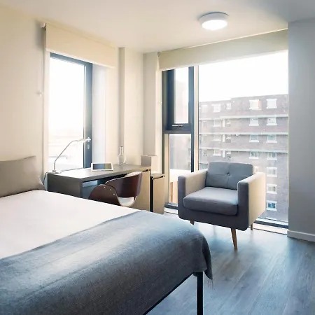 Chapter Highbury I In Apartment