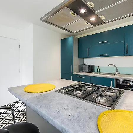 Apartment Bow Wharf *