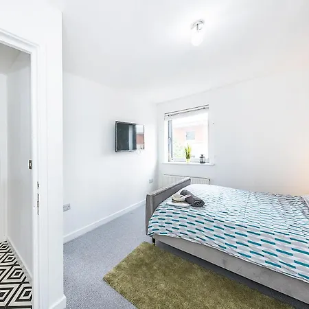 Apartment Bow Wharf *