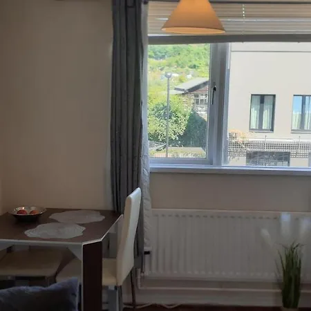 Beautiful Cosy 1bedroom In Apartment *