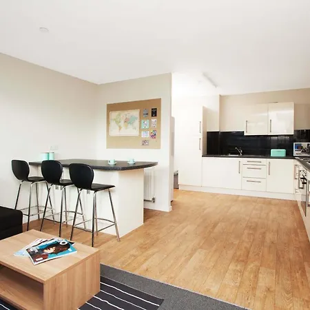 Charming Ensuite Rooms, Tottenham - Sk * Londres