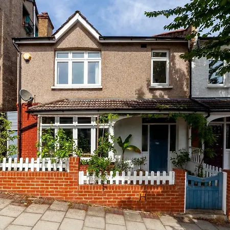 Apartment Gorgeous 4 Bdr House With Garden, Crystal Palace