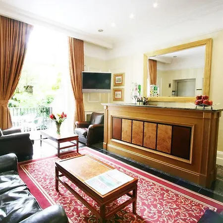 Grange Clarendon