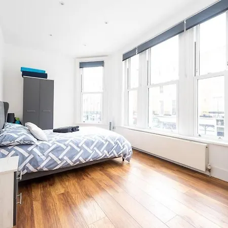 Beautiful By Hyde Park Ss2 Apartment London
