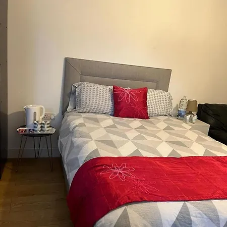 Comfy Space Southwark Homestay