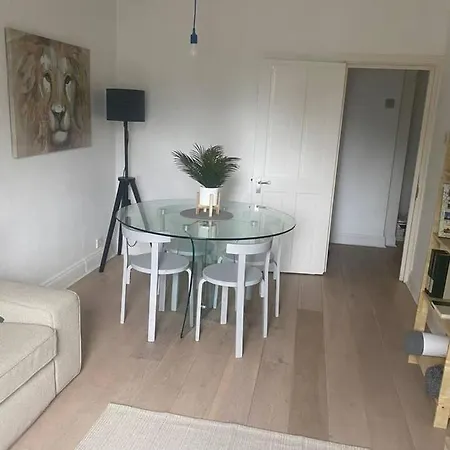 Lovely 1-bed In Apartment London