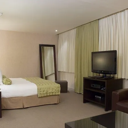 Hotel K West & 4*