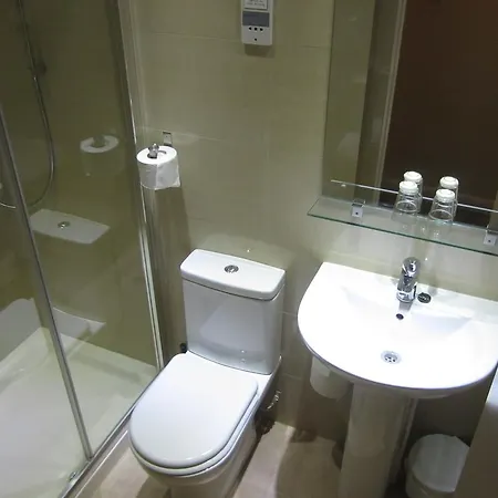 Ruskin Hotel London