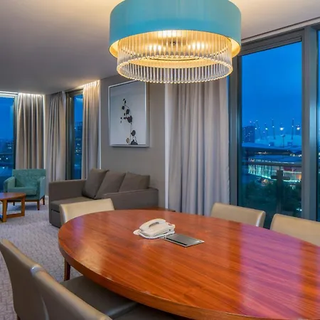 Ξενοδοχείο Crowne Plaza - Docklands By Ihg 4*