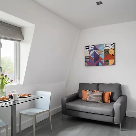 Templeton Place By Supercity 4* Londra