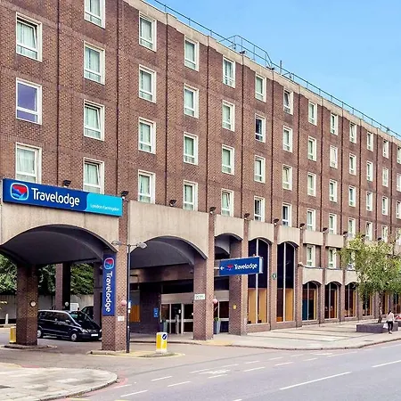 Travelodge Farringdon Hotel 3*