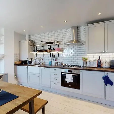 Stunning 1 Bedroom Flat In Peckham Apartment London