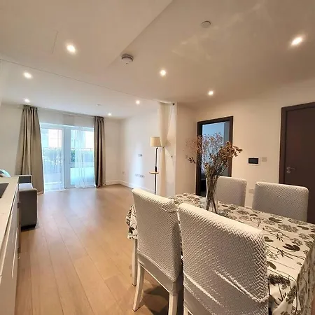 1 Bed Hammersmith Apartment