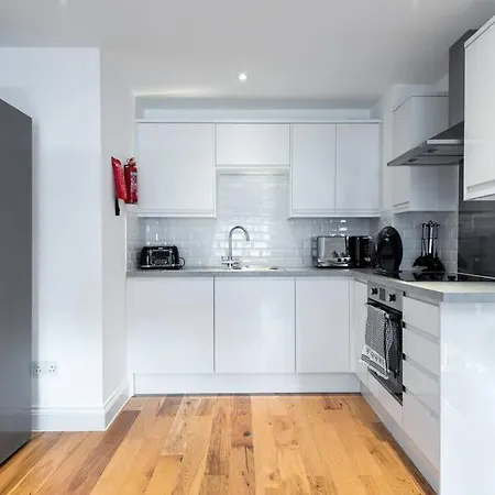Large Close To London Br1 Ii