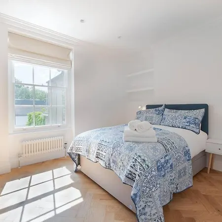 Stunning Two Bed Rh8 * London