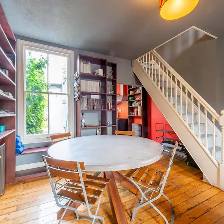 Casa vacanze Pass The Keys Trendy Hackney House Londra