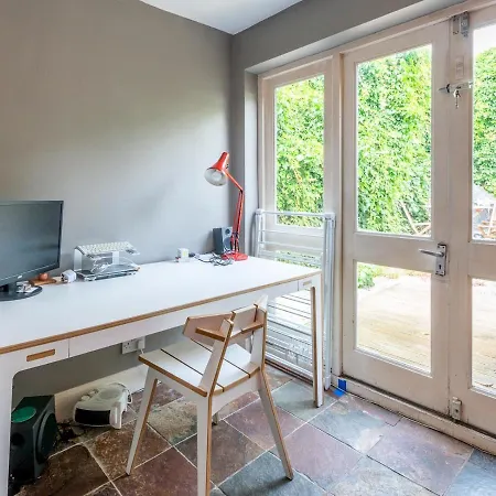 Casa vacanze Pass The Keys Trendy Hackney House *