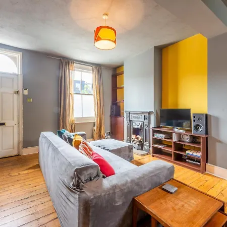 Casa vacanze Pass The Keys Trendy Hackney House *