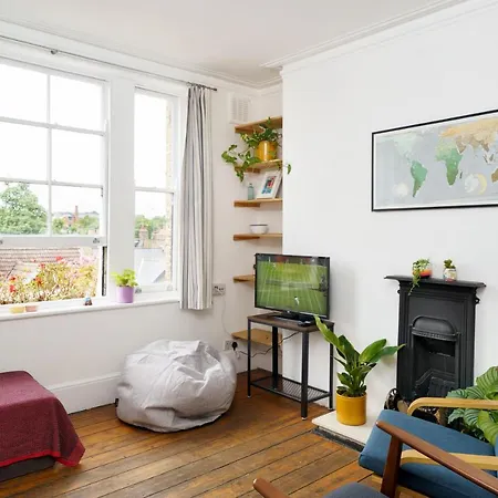 Apartamento 50 Meters To The Metro *