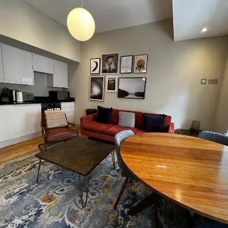 The Soho Loft - Elegant & Modern 1bdr Apartment London