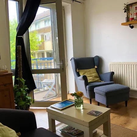 Burgess Park Homes - Near Central *
