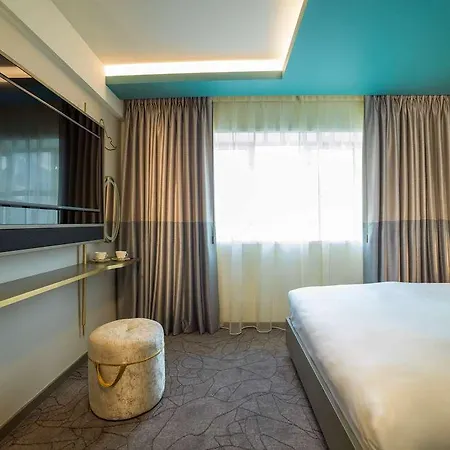 Middle Eight - Covent Garden - Preferred And 5* Londýn