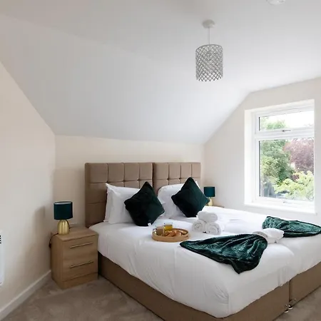 Apartment Homely - North London Wembley Harrow on the Hill