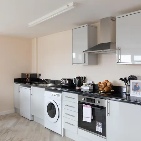 Apartment Homely - North London Wembley *