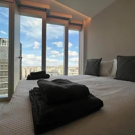 Manhattan Loft Gardens, Stratford E20 Appartamento *