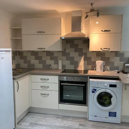 Retreat Apartment London